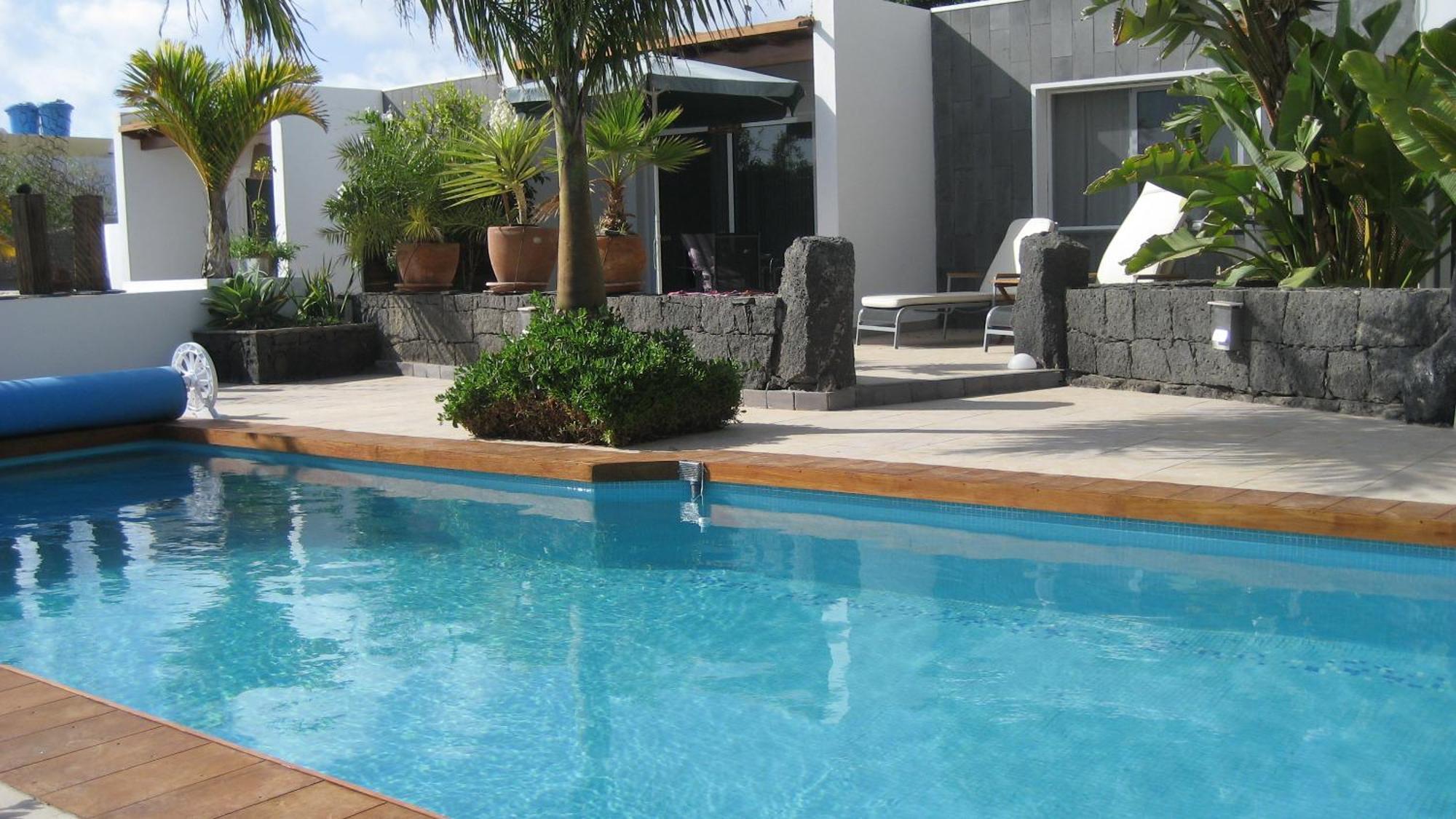 Villa Niki Mit Beheiztem Gemeinschaftspool Fuer 2 Appartments Las Brenas Ngoại thất bức ảnh