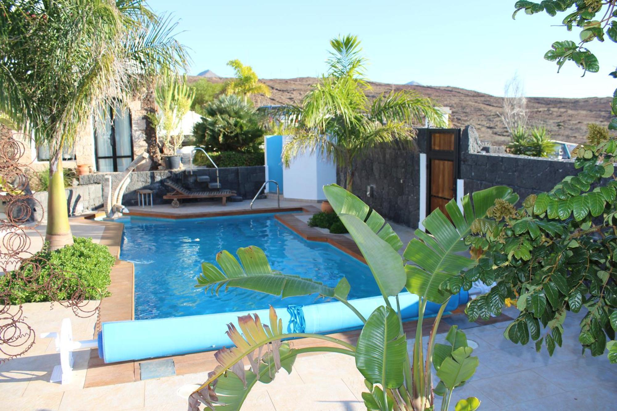 Villa Niki Mit Beheiztem Gemeinschaftspool Fuer 2 Appartments Las Brenas Ngoại thất bức ảnh