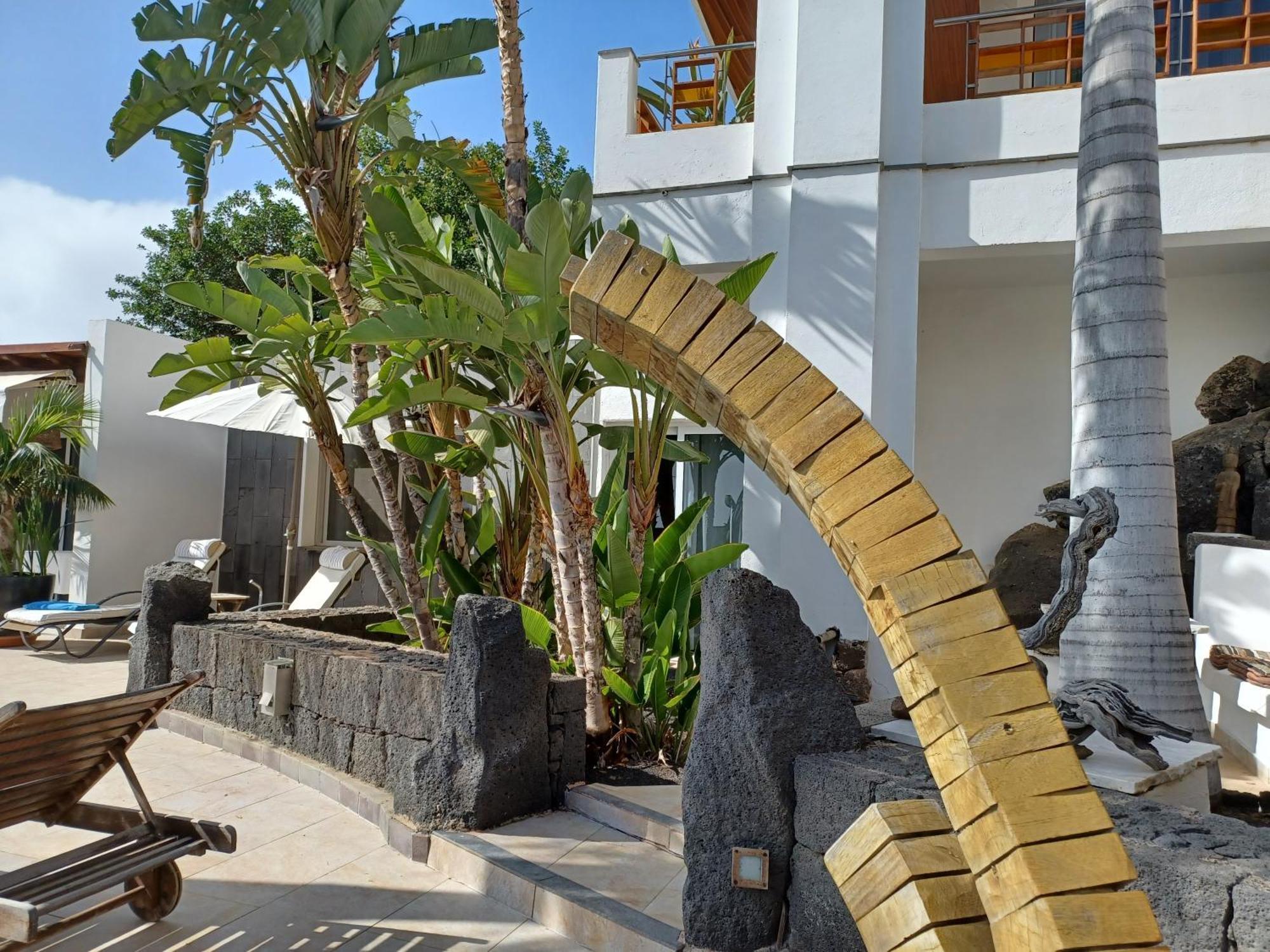 Villa Niki Mit Beheiztem Gemeinschaftspool Fuer 2 Appartments Las Brenas Ngoại thất bức ảnh